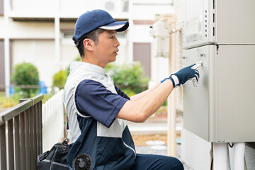 給湯器がガス臭いときの対処法｜げんき住設株式会社（千葉県松戸市）