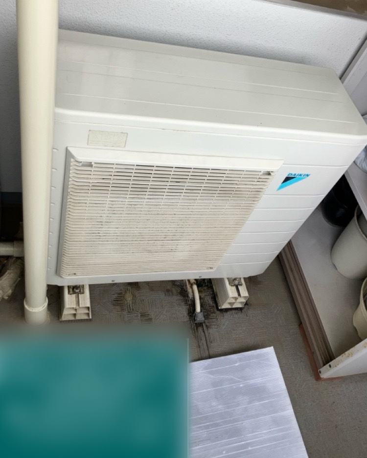 鎌ケ谷市の既設ダイキンエコキュートヒートポンプユニット